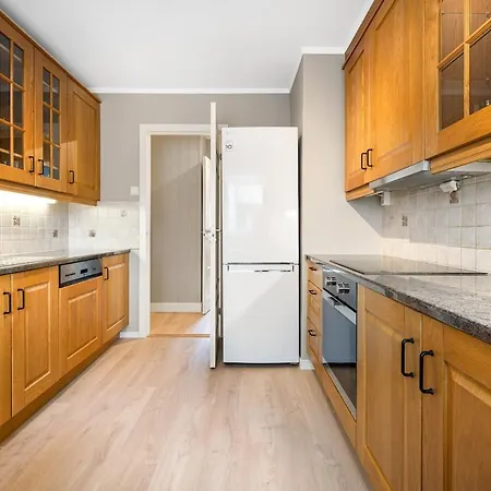 Apartment In Alesund, Giskegata *